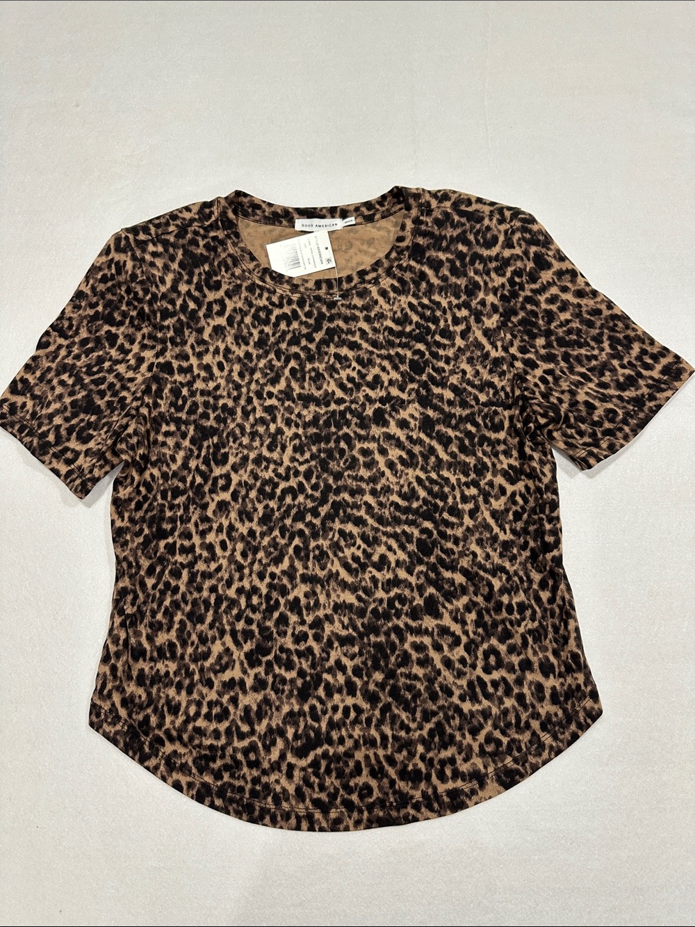 Good American Leopard Print Short Sleeve Top with Shoulder Pads, Size 1 (XS)